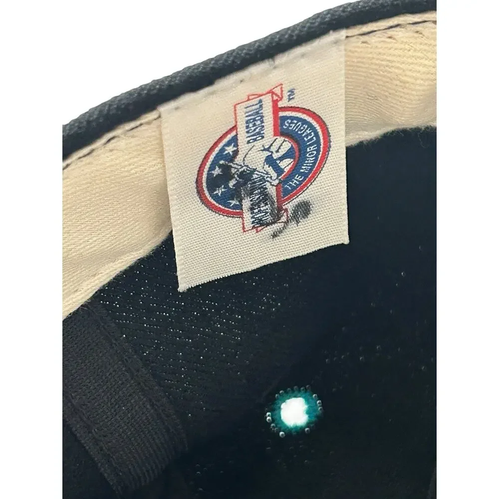 Vtg New Haven Ravens Hat Mens Fitted 7 Made USA MILB Baseball New Era 100% Wool